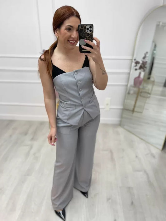 CONJUNTO ISABEL DOS PIEZAS