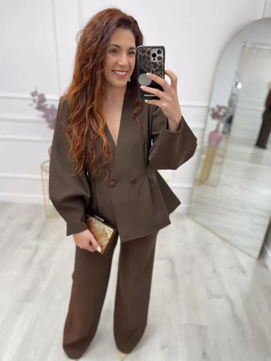 TRAJE KEIRA DOS PIEZAS
